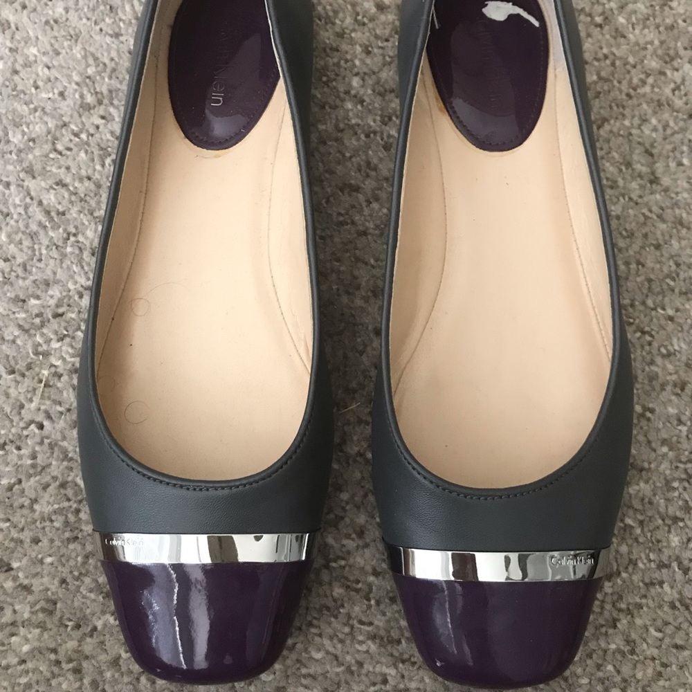 Calvin Klein Flats, Barely Worn, Great Condition - image 1